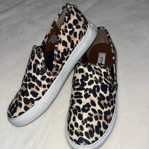 Steve Madden Slip On